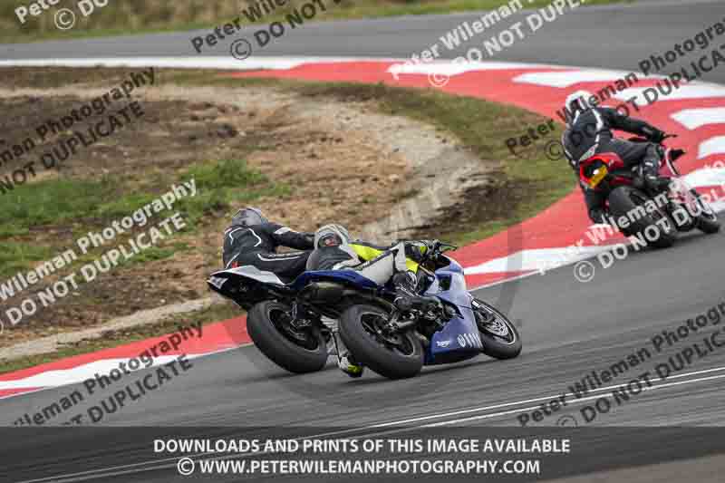cadwell no limits trackday;cadwell park;cadwell park photographs;cadwell trackday photographs;enduro digital images;event digital images;eventdigitalimages;navarra;no limits trackdays;peter wileman photography;racing digital images;trackday digital images;trackday photos